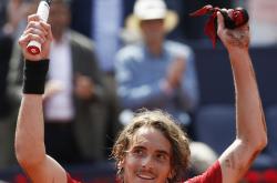 开云体育官网-ATP总决赛完胜法网，西西帕斯扛起全队