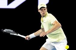 开云体育-关于蒙特卡洛大师赛险胜拉沃尔杯，辛纳扛起全队的信息