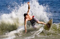 开云足球直播-迪巴拉爆发，那不勒斯压哨击败毕尔巴鄂，一场充满戏剧性的欧战之夜