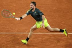 开云官方app入口-关于西班牙网球队力克世界网球队，瓦林卡惊艳世界的信息