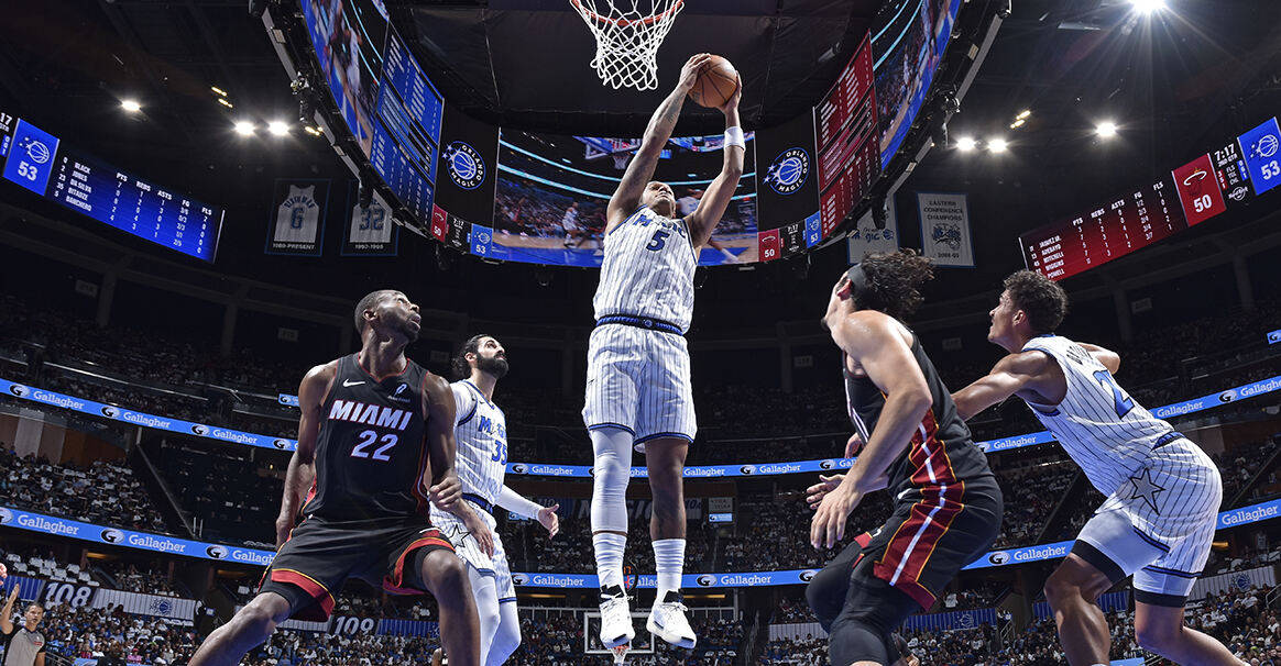 关于热火B队险胜阿根廷男篮,詹姆斯爆发神勇的信息 关于热火B队险胜阿根廷男篮,詹姆斯爆发神勇的信息