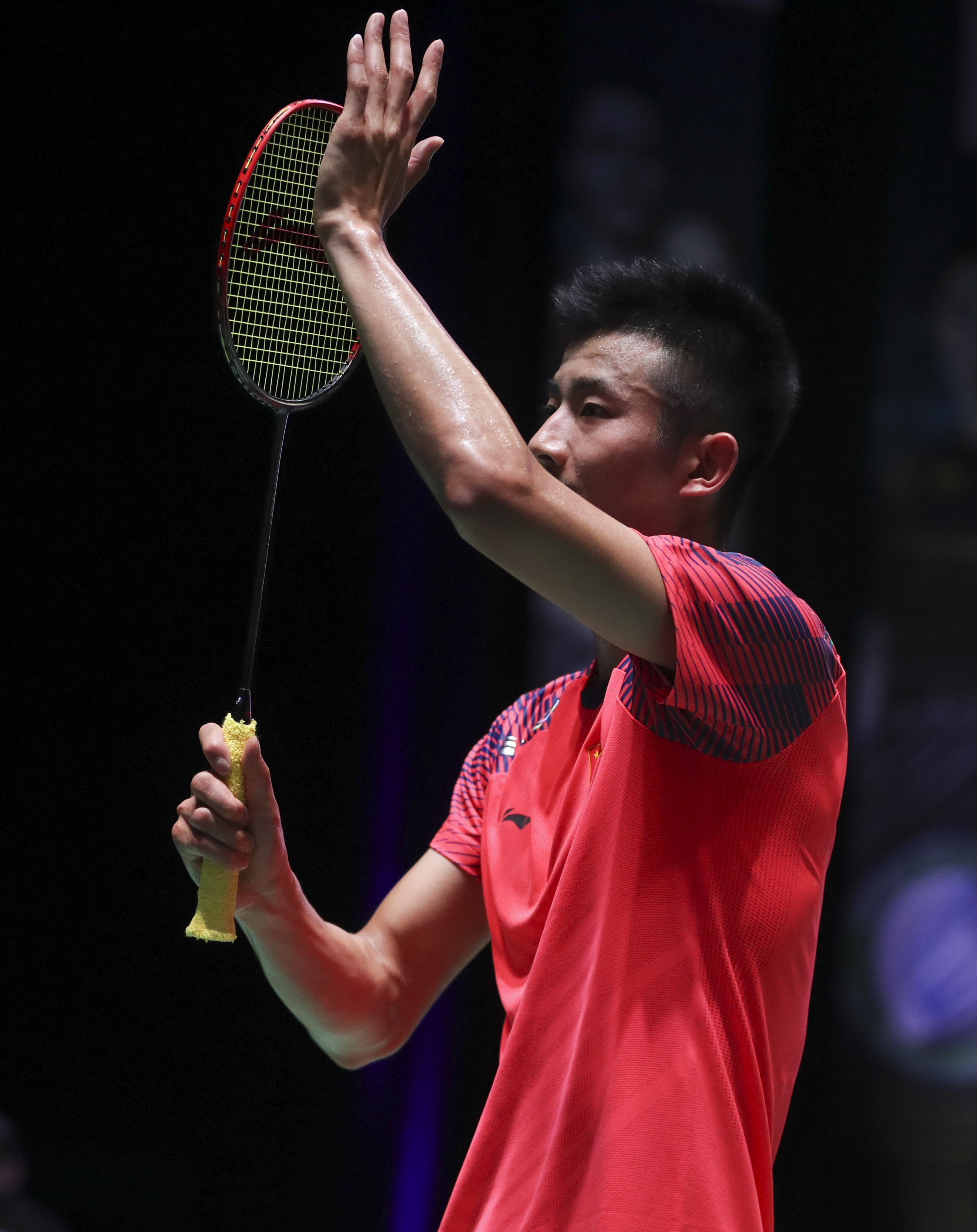 关于中国羽毛球队鏖战英格兰羽毛球队，谌龙高光表现的信息