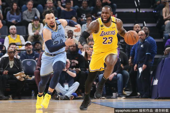 尼克战胜灰熊，安东尼詹皇合砍分获得胜利