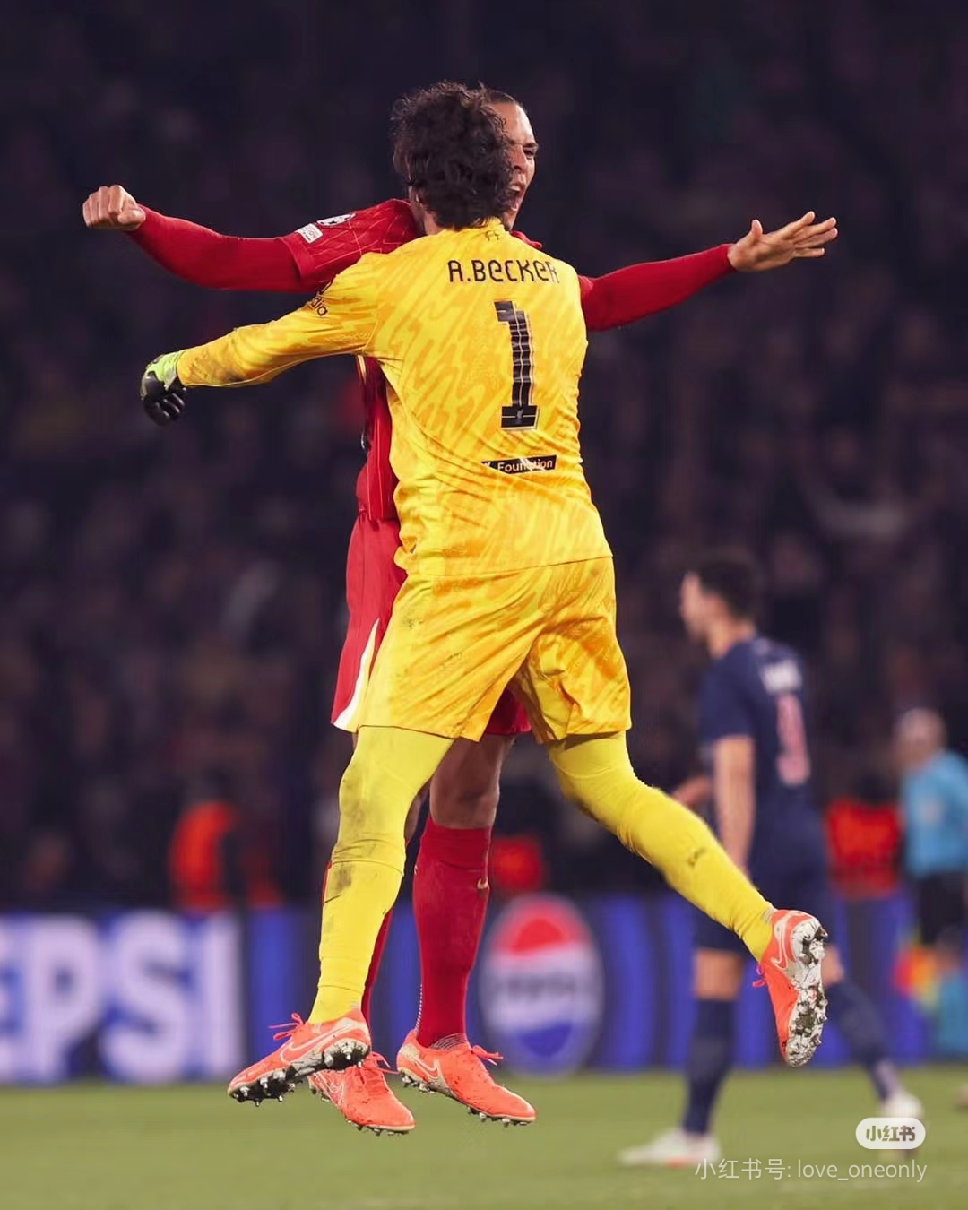 罗马前锋赛季状态回升，频频进球