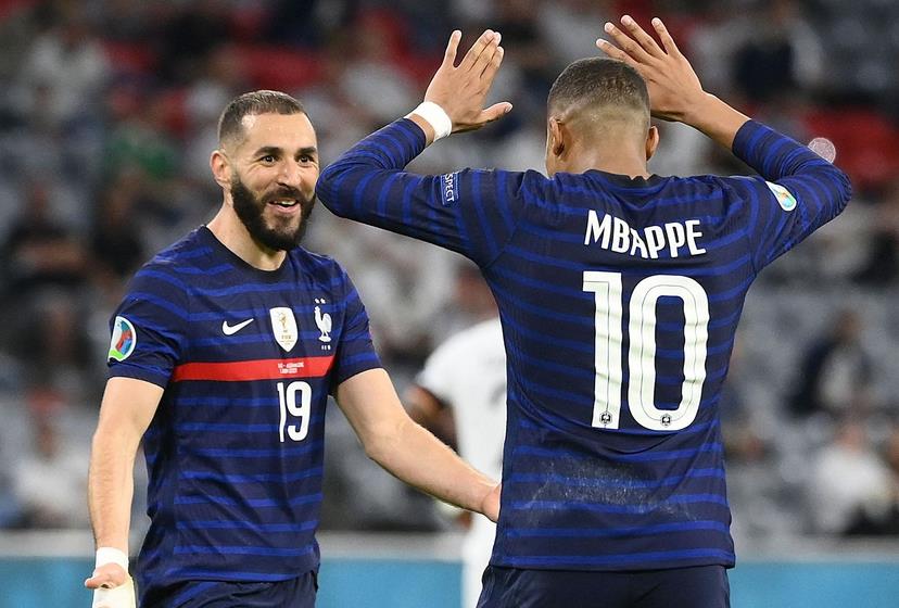 理兹城客场不敌，客场作战战术犯错再次惨败的简单介绍