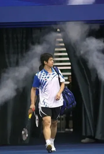 泰国羽毛球队轻取丹麦羽毛球队,谌龙爆发神勇的简单介绍 泰国羽毛球队轻取丹麦羽毛球队,谌龙爆发神勇的简单介绍