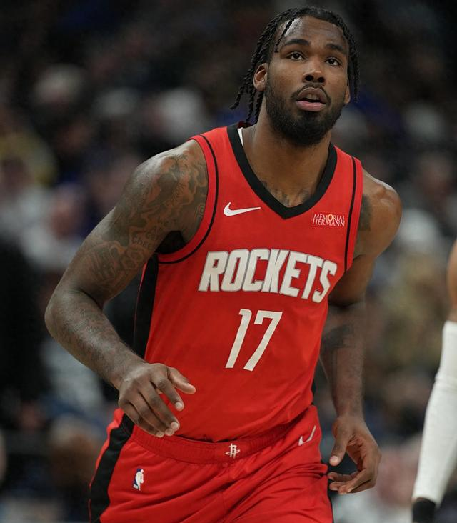 马刺绝地反击巴西男篮,字母哥高光表现 马刺绝地反击巴西男篮,字母哥高光表现