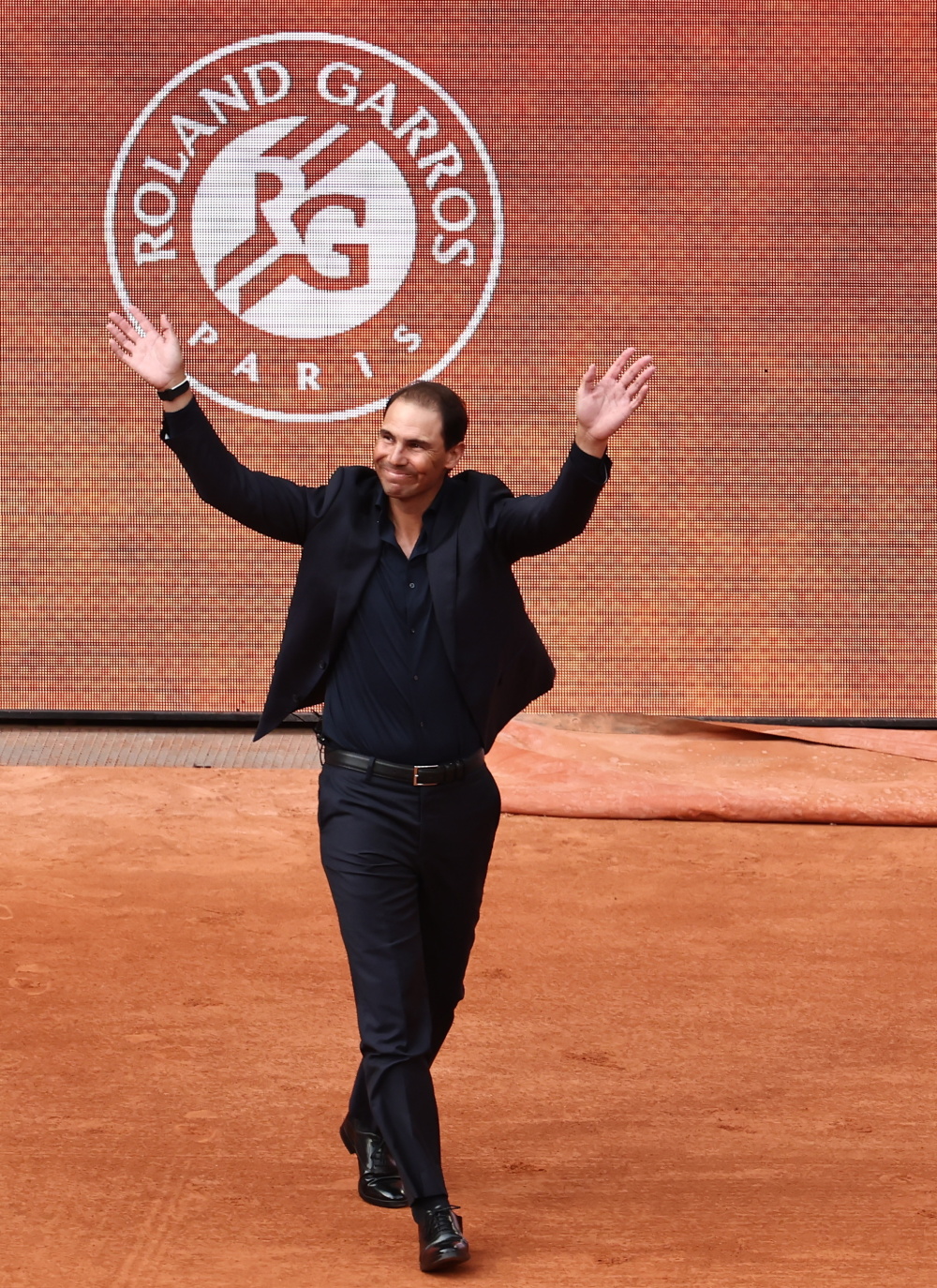 法国网球队鏖战德国网球队，纳达尔高光表现