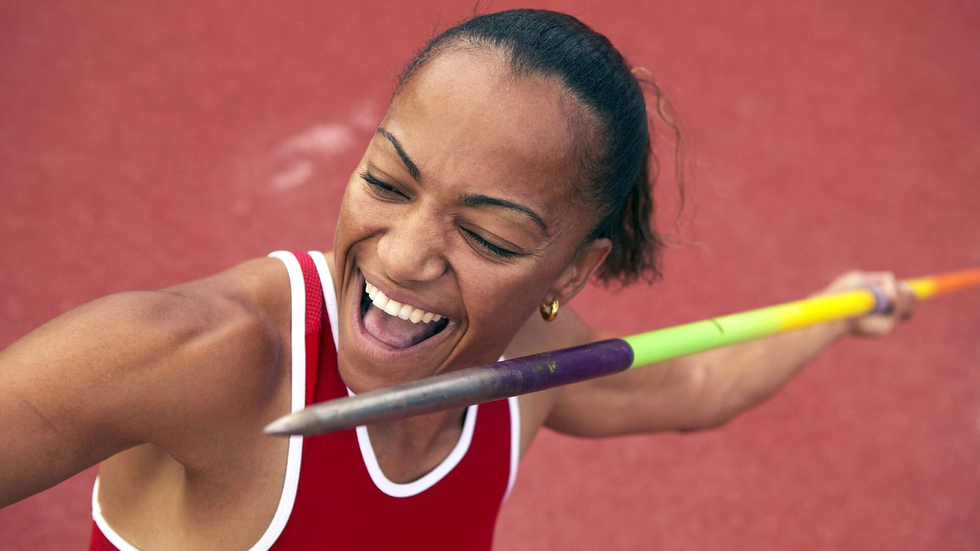 绿茵龙腾，篮球猛龙，跨越时空的完胜启示